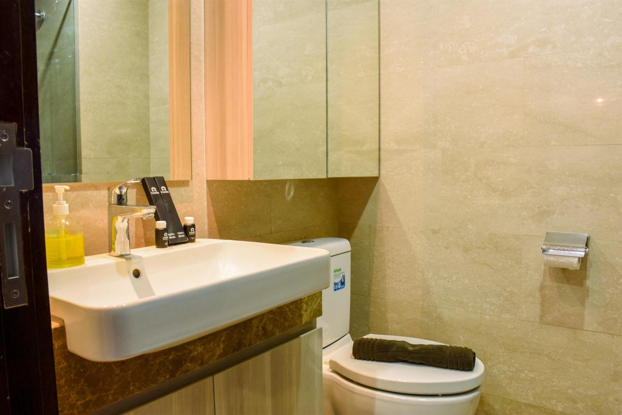 Strategic And Minimalist At Menteng Park By Travelio *